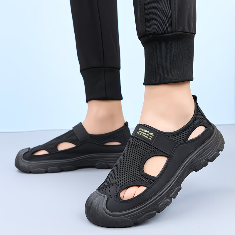 Men's Breathable & Lightweight Mesh Hollow Sandals Outdoor Sports Beach Sandals