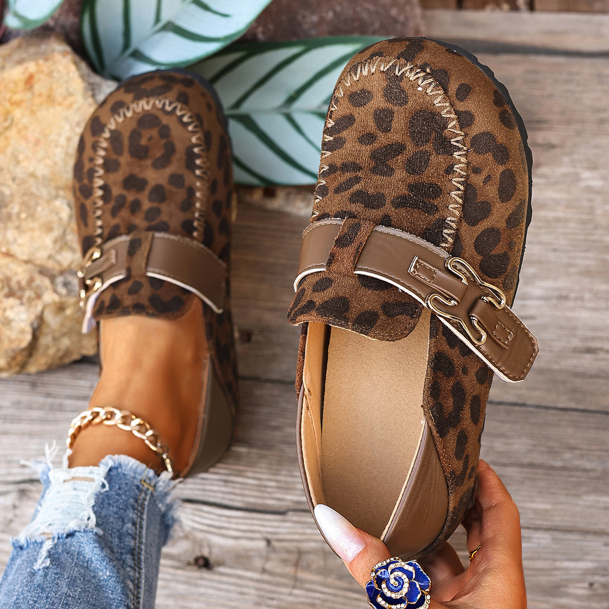 Women’s Adjustable Strap Mule Clogs Slip‑On Shoes for Wide Feet