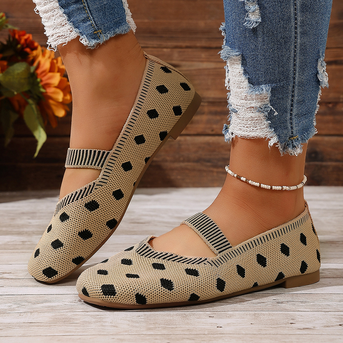 Women’s Polka Dot Mary Jane Flat Shoes