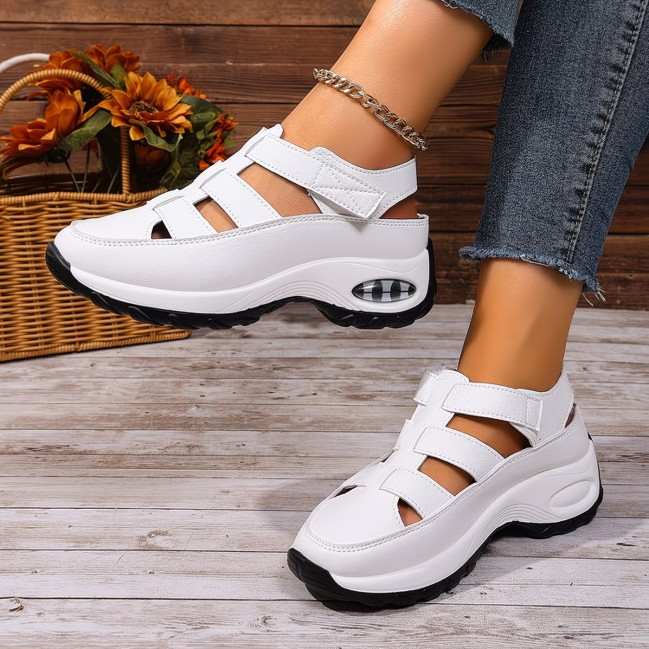 Women's Fashion Breathable Hollow-out Platform Sports Sandals
