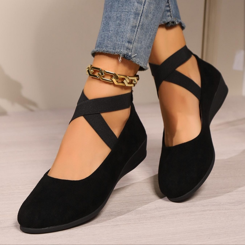Faux Suede Closed-Toe Wedge shoes