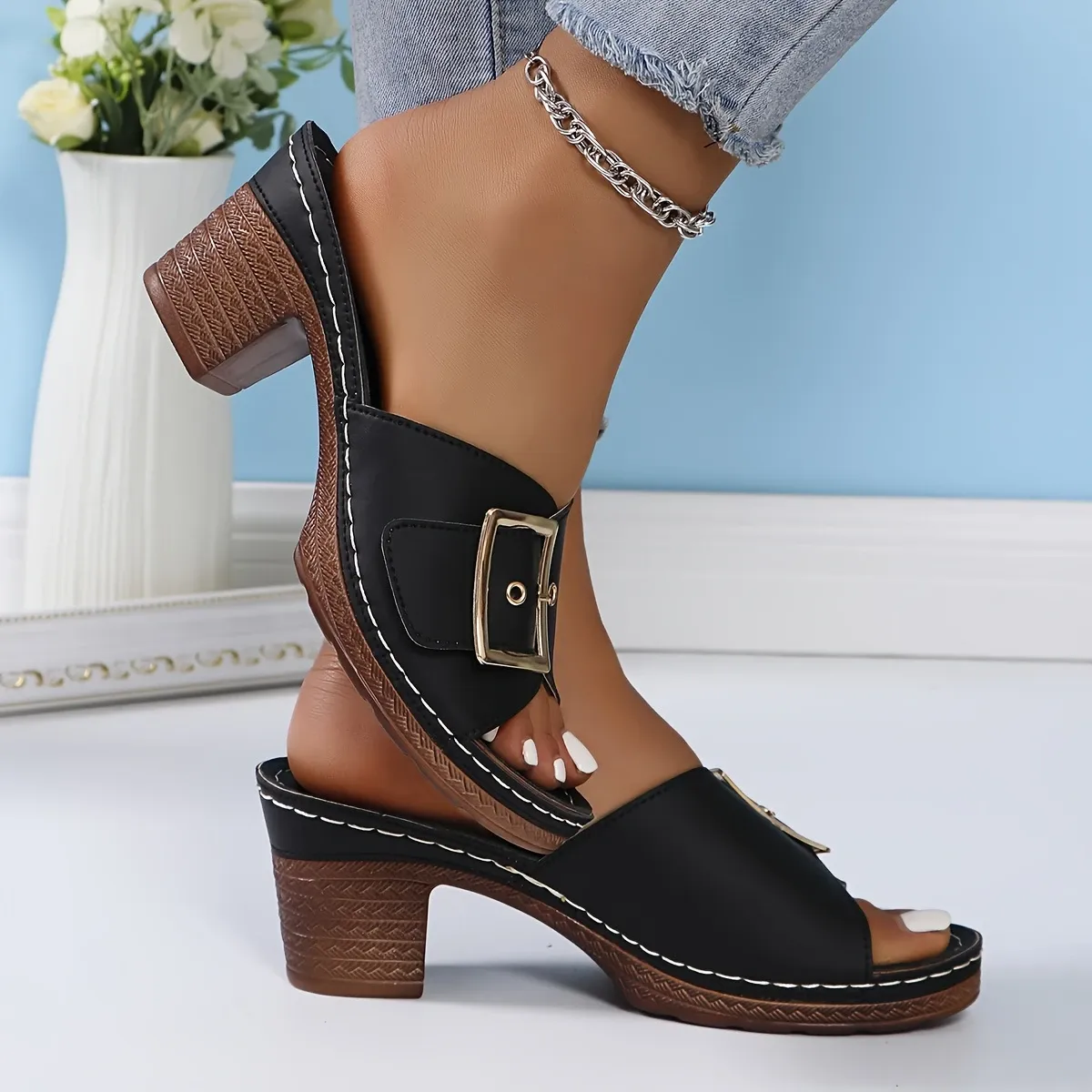 Women's Solid Color Stylish Sandals