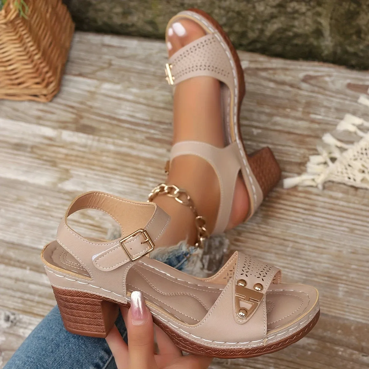Women's Solid Color Stylish Sandals