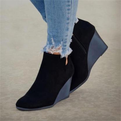 🔥Last Day Promotion 50% OFF - Women's Plush Heeled Ankle Boots