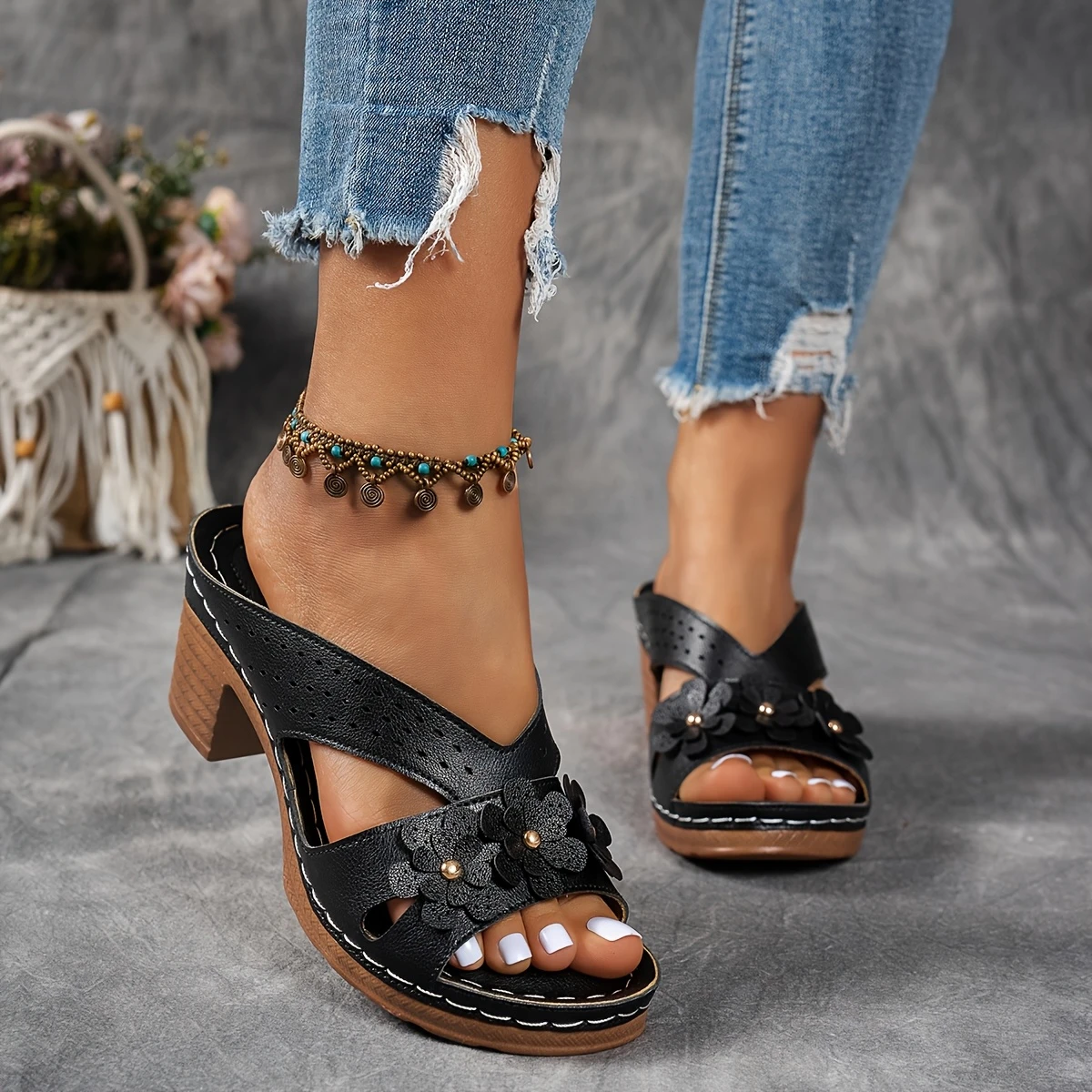 🔥Last Day Promotion 50% OFF - Women's Fashion High Heel Chunky Heel Sandals