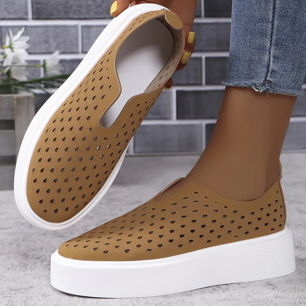 💖Last Day Promotion 60% OFF  - Women's Leather Thick Sole Orthopedic Shoes