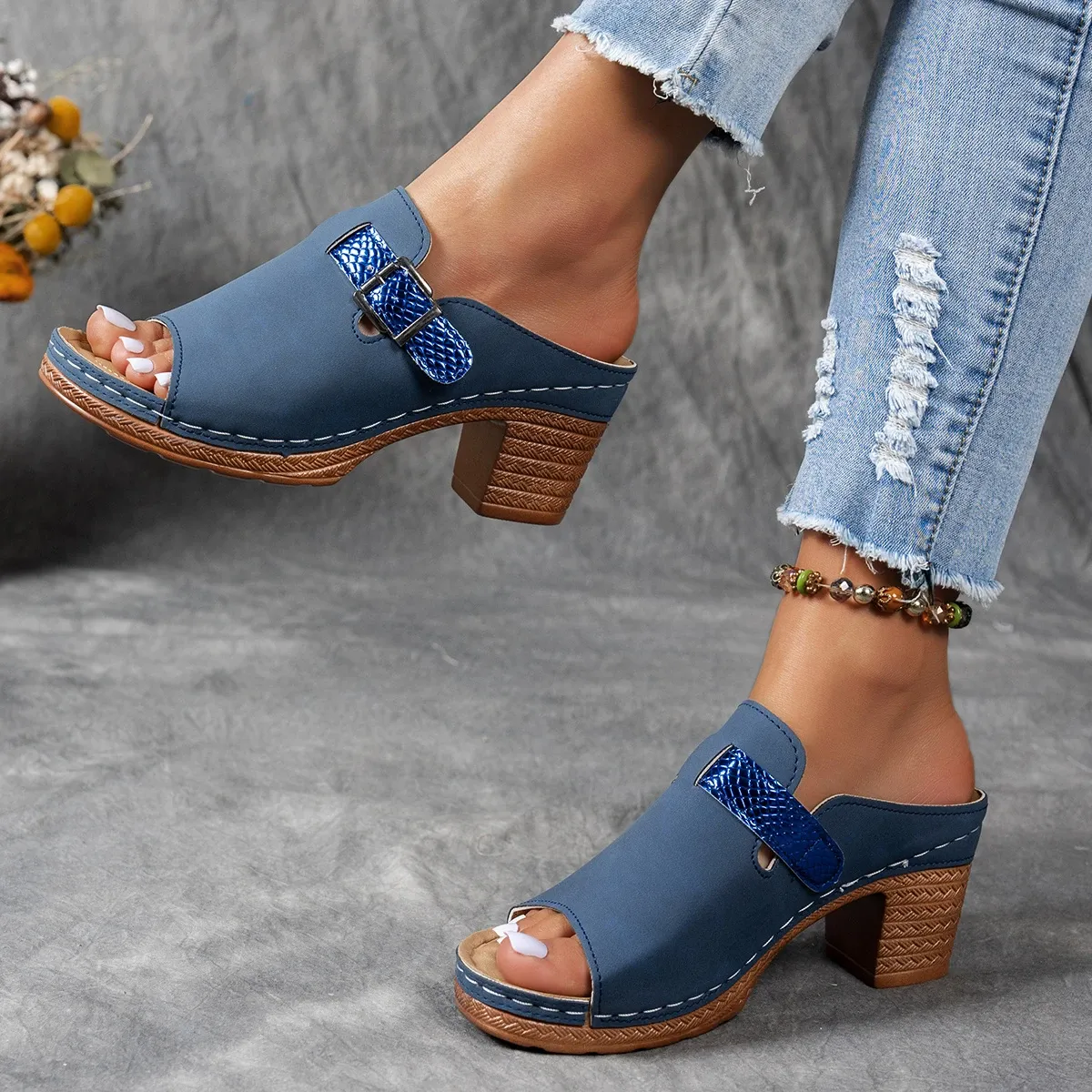 🔥LAST DAY PROMOTION 50% OFF - WOMEN'S LEATHER PLATFORM WEDGE ORTHOPEDIC SANDALS