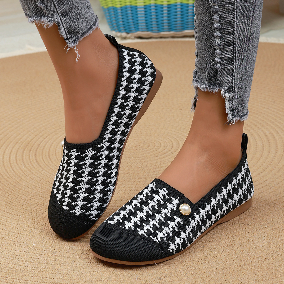 🔥Last Day 60% OFF - Women's Stylish Round Toe Slip-on Shoes