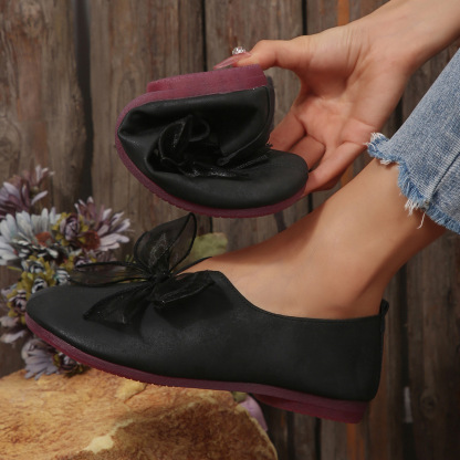 Vintage Mary Jane Flats – Round-Toe Bow Shoes