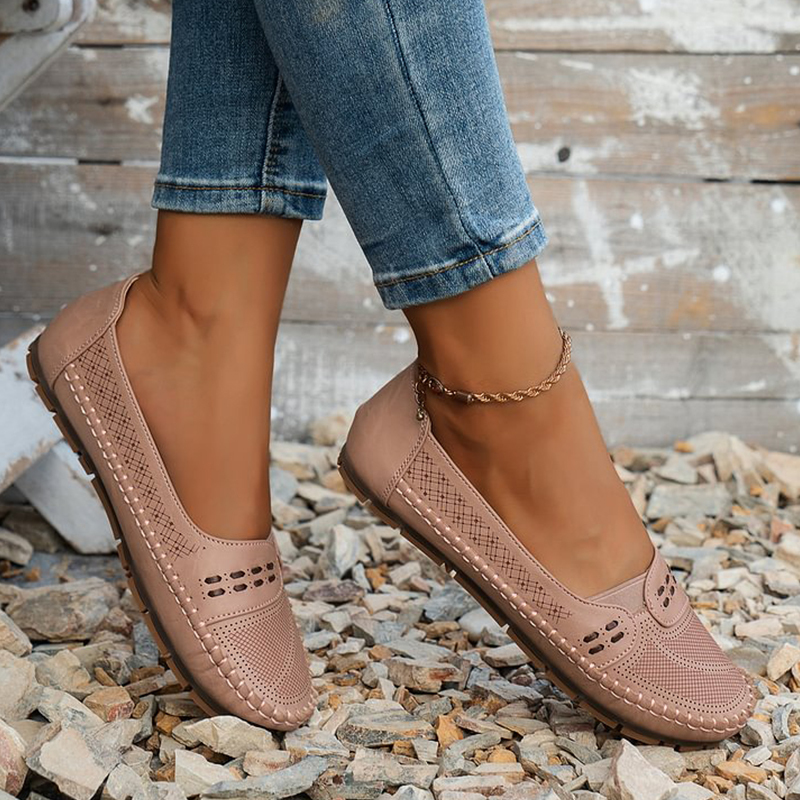 🔥Last Day Promotion 50% OFF - Women's Breathable Vintage Style Leather Loafers
