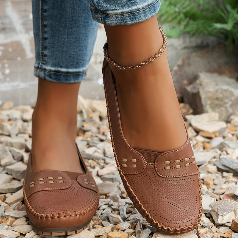 🔥Last Day Promotion 50% OFF - Women's Breathable Vintage Style Leather Loafers