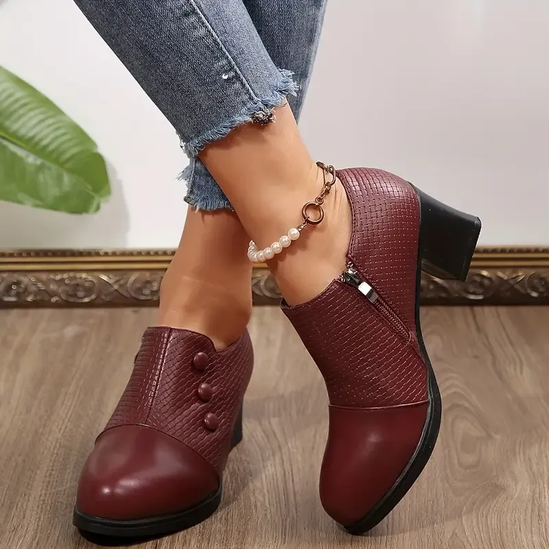 🔥Last Day Promotion 50% OFF  - Women's Stylish Retro High Heels