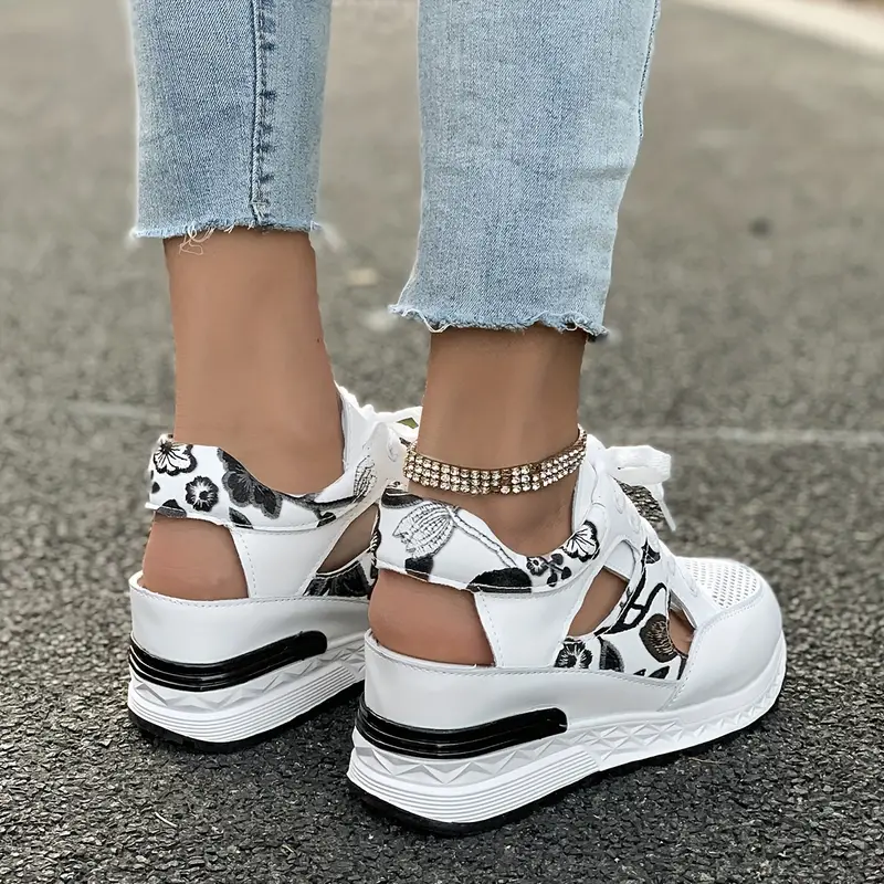 🔥LAST DAY PROMOTION 50% OFF - Women's Vintage Print Hollow Out Breathable Platform Wedge Sandals Comfort Walking Shoes