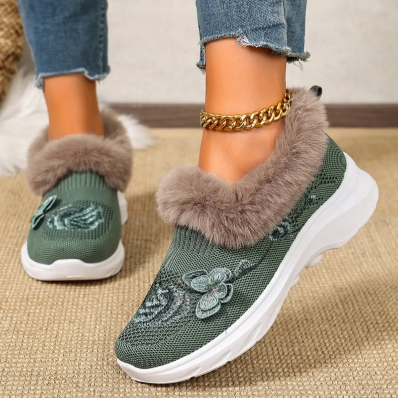 New Trendy Plush Fur Slippers