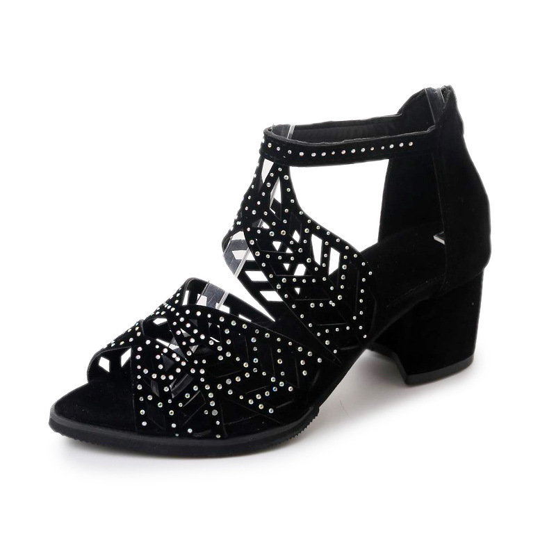 🔥2025 FLASH SALE 50% OFF🔥Women's Fashion Hollow Out Chunky Heel Sandals