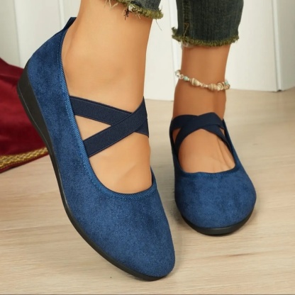 Faux Suede Closed-Toe Wedge shoes