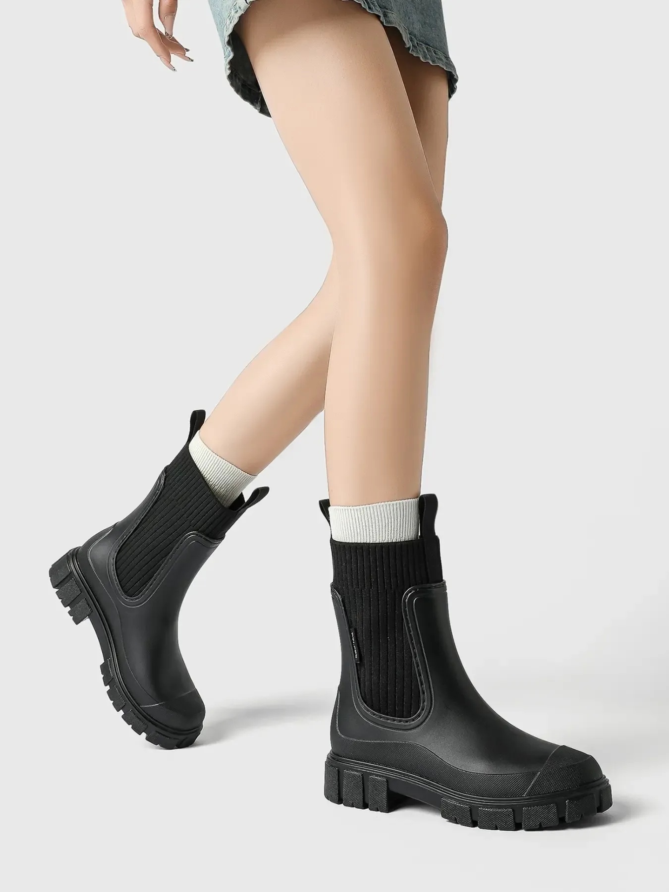 Women's Solid Color Waterproof Rain Boots