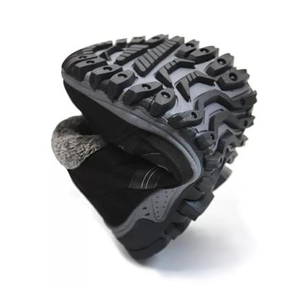 Man's Winter Thermal Velvet Velcro Buckle Trendy Joker Hiking Sneakers