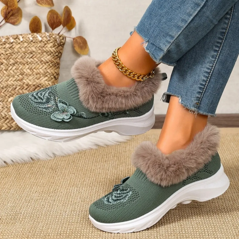 New Trendy Plush Fur Slippers