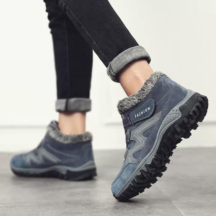 Man's Winter Thermal Velvet Velcro Buckle Trendy Joker Hiking Sneakers