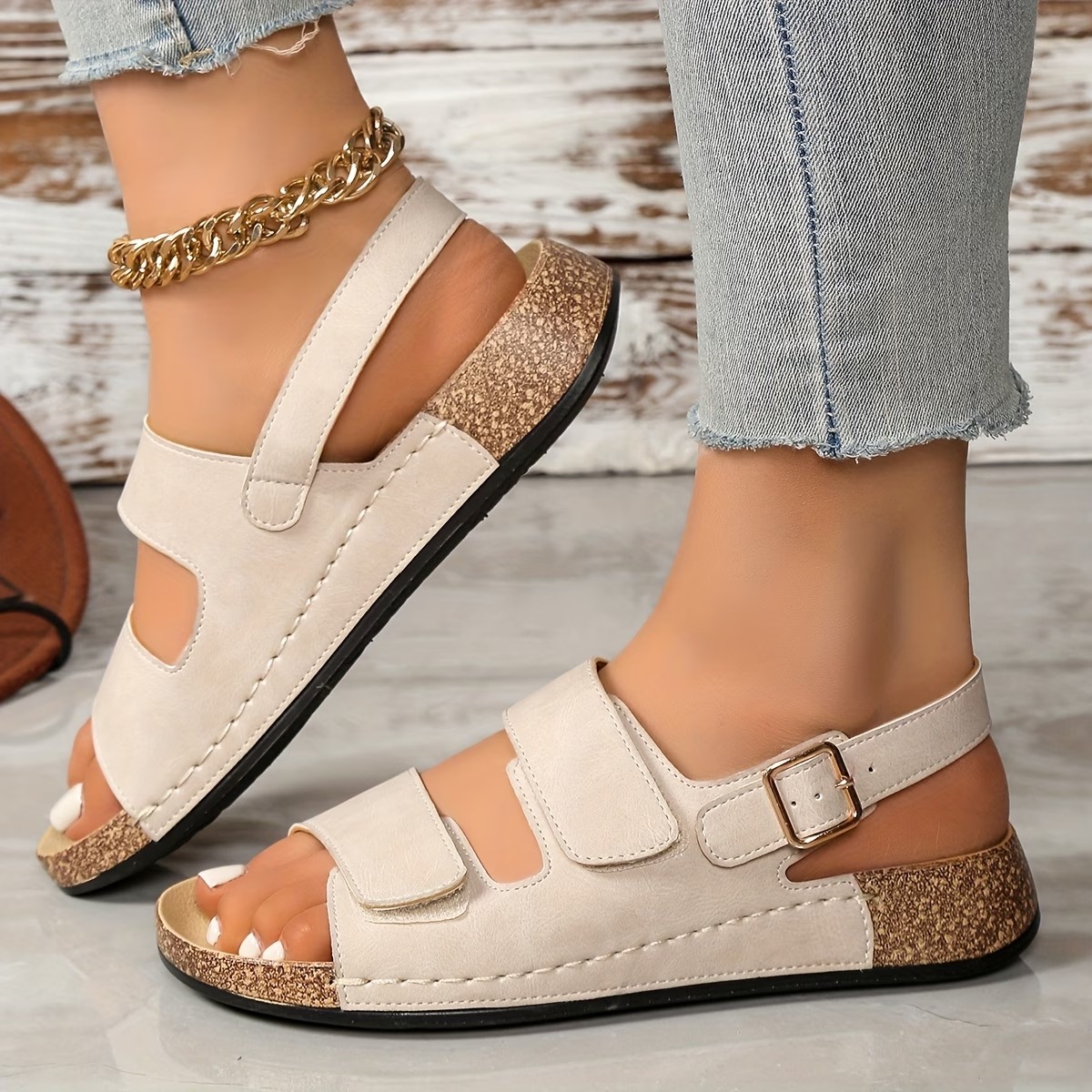 Women's Casual Athletic Sandals with Soft Soles and Arch Support