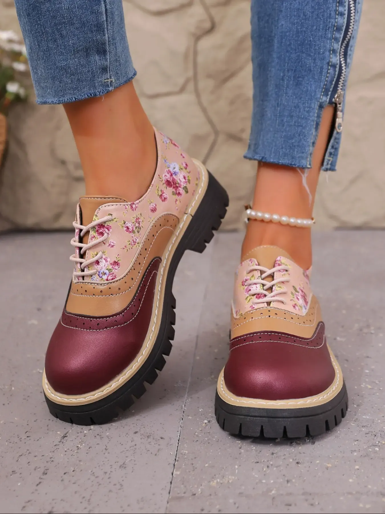 Women's Chunky Block Heel Retro Buckle Shoes
