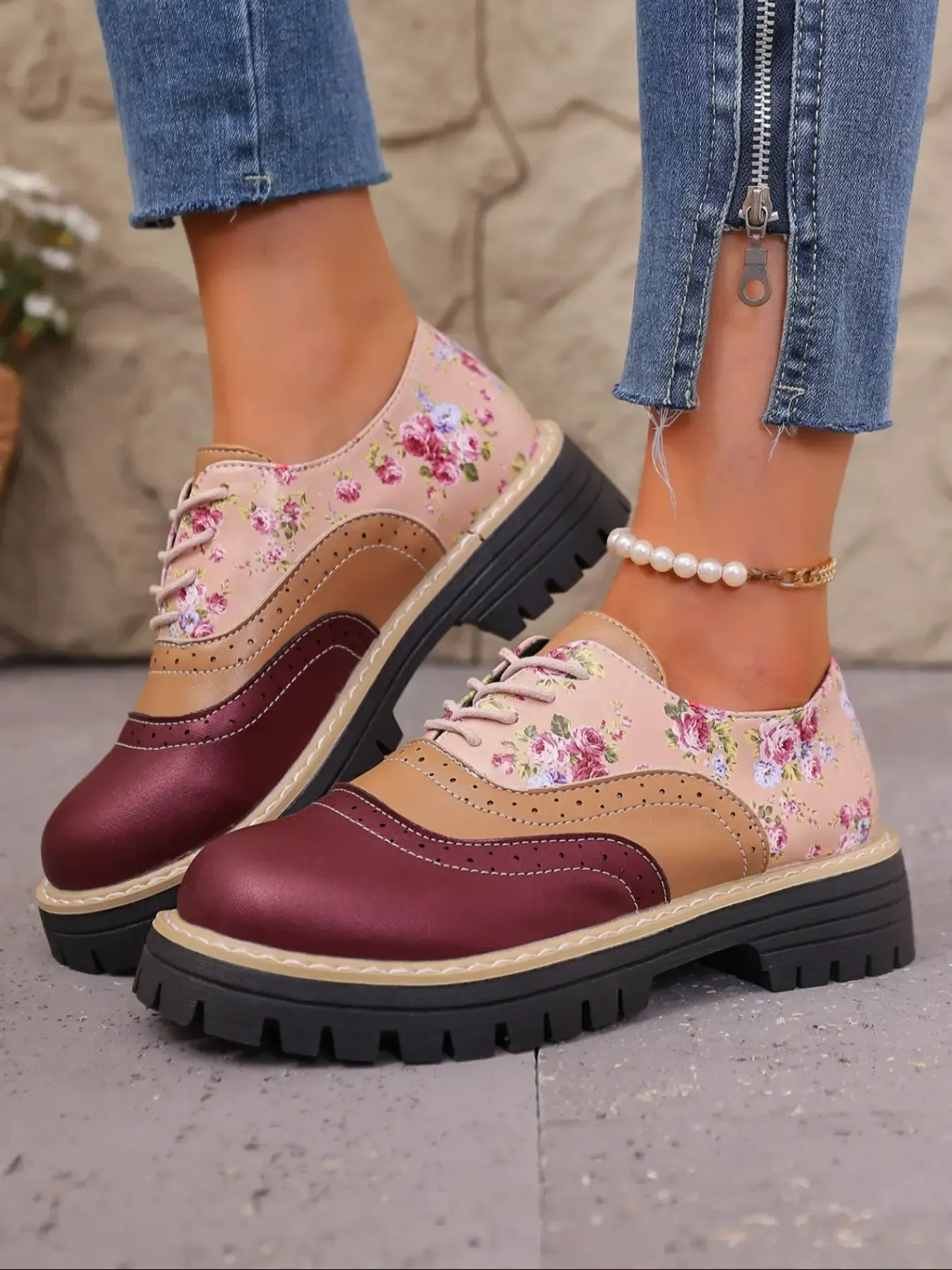 Women's Chunky Block Heel Retro Buckle Shoes