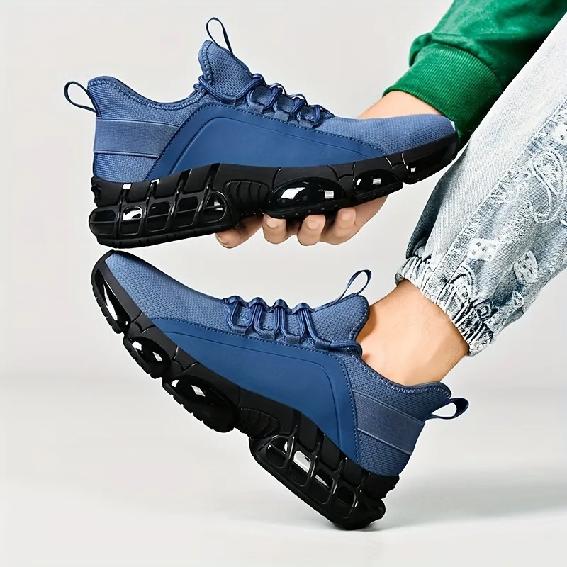 Men's Lightweight Breathable Low-Top Running Shoes