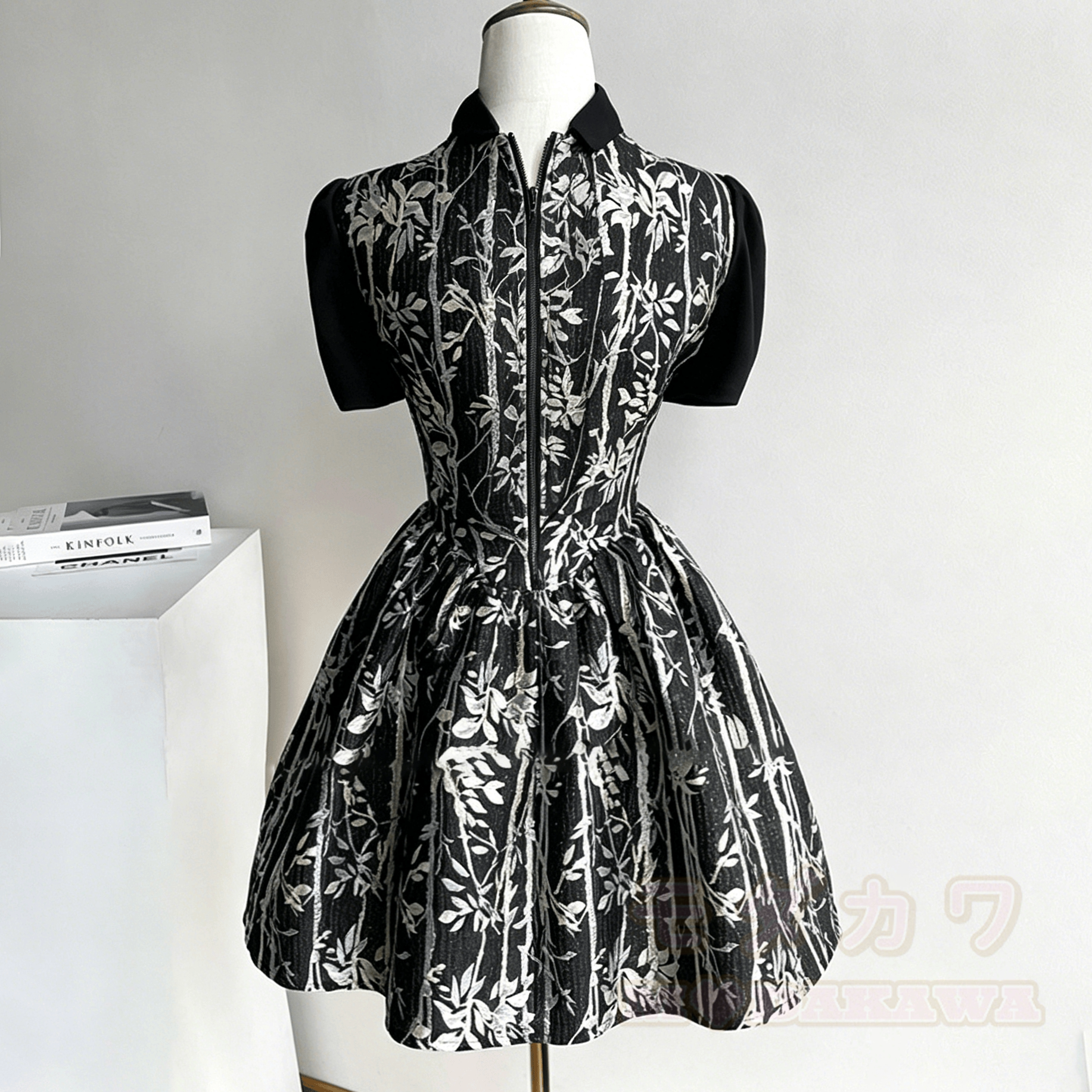 Flower Puff Sleeves Dress - image 3