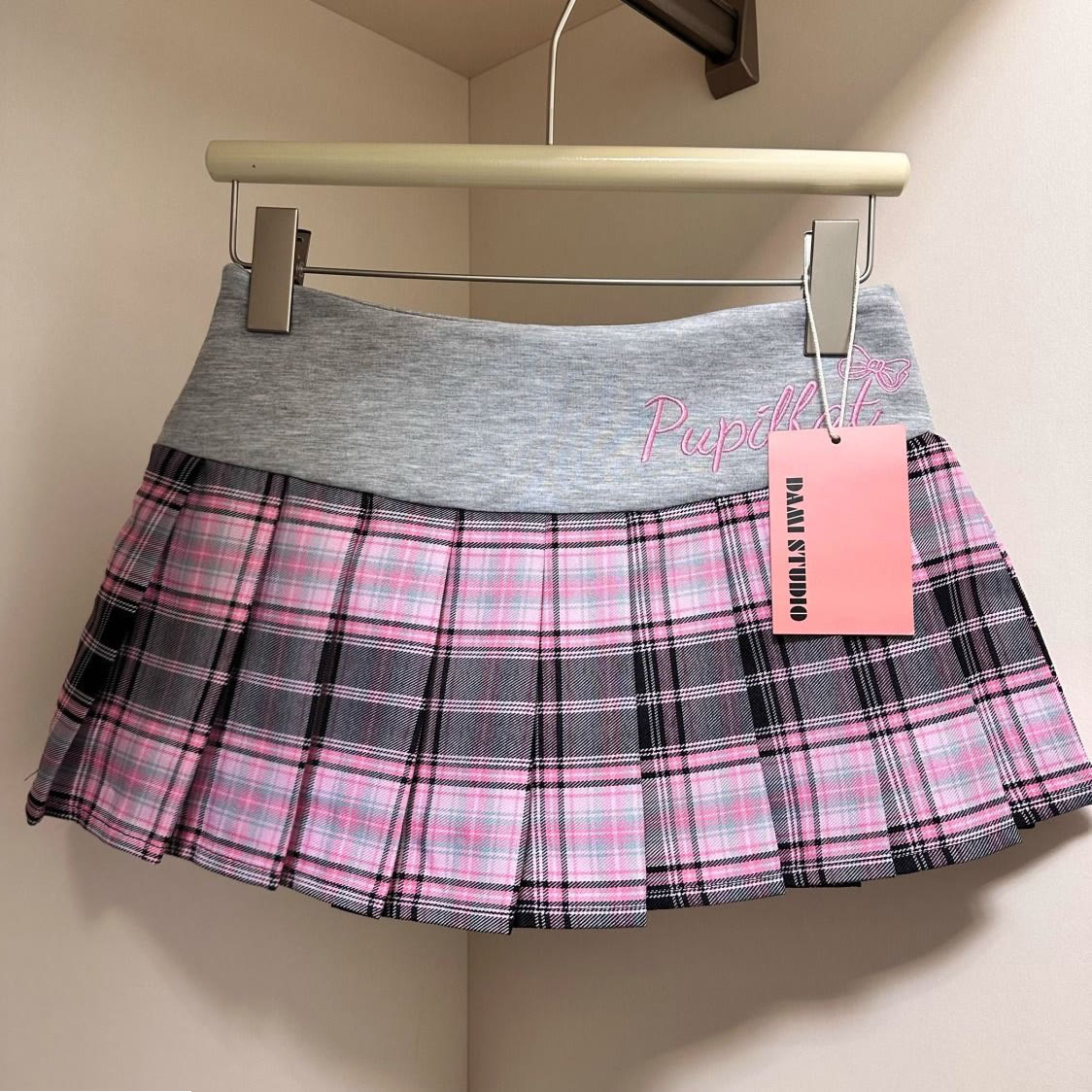 Y2K Embroidered Plaid Pleated Mini Skirt - Pink - XL - image 1