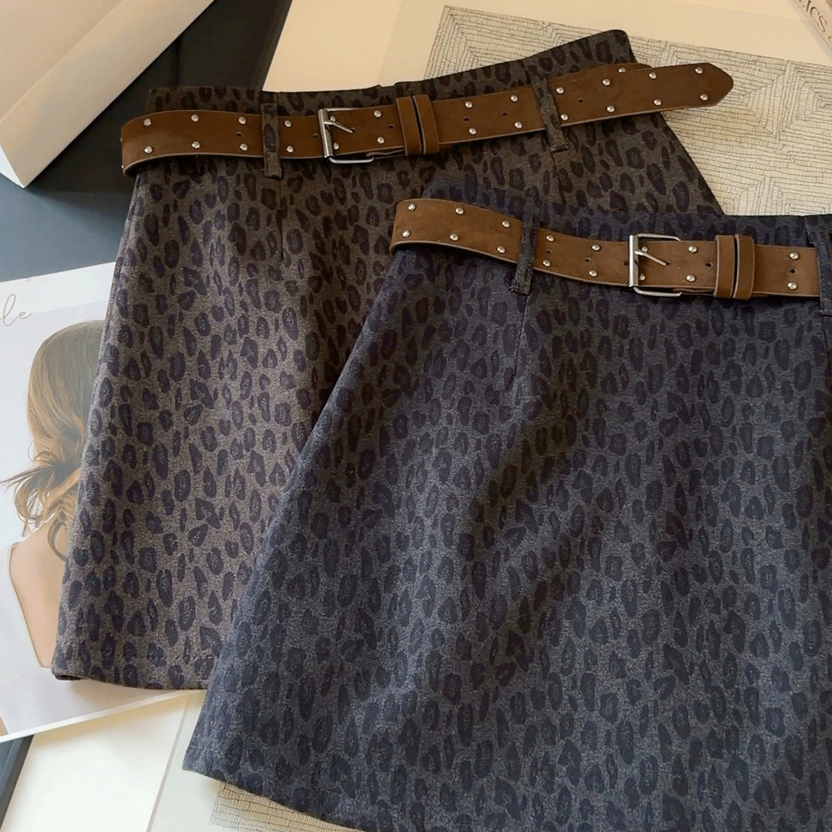 Vintage Leopard Print Mini Skirt with Belt - image 2