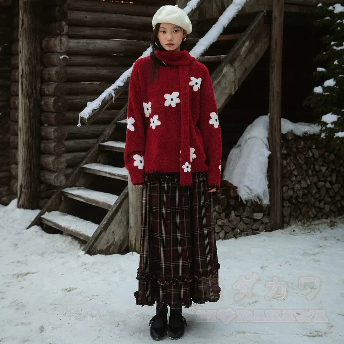 Floral Crew Neck Knit Sweater - image 2