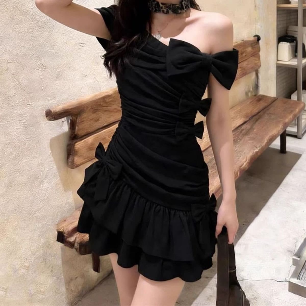  Chic Vintage One-Shoulder Bow Dress - image 2