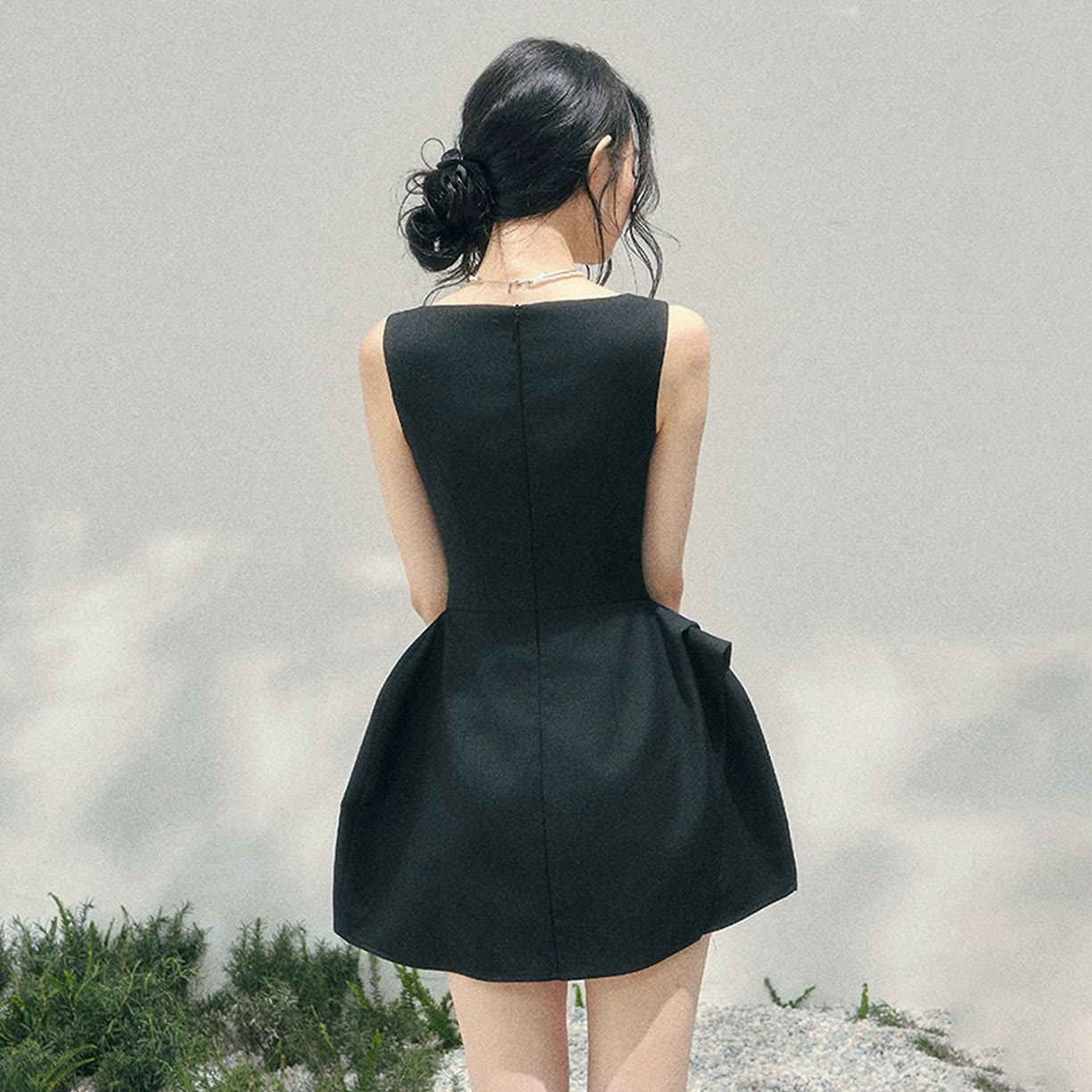 Square Neck Bow Spaghetti Strap Dress - image 6