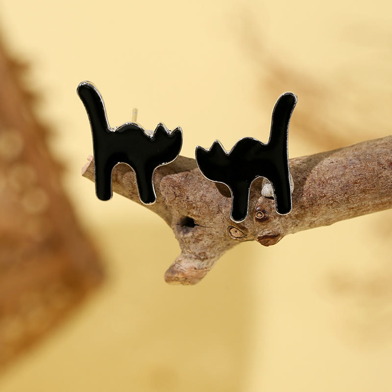 Chic Halloween Earrings - image 2