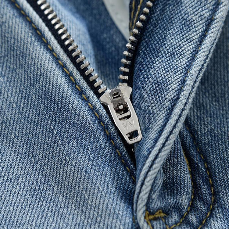 Chic Fleece-Lined Straight Leg Jeans - image 8