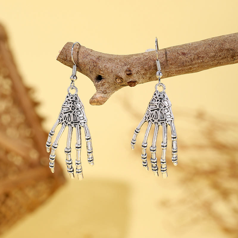 Chic Halloween Earrings - image 3