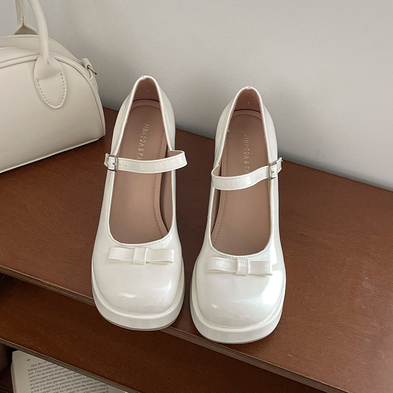 Vintage Chunky Heel Lolita Shoes - image 7