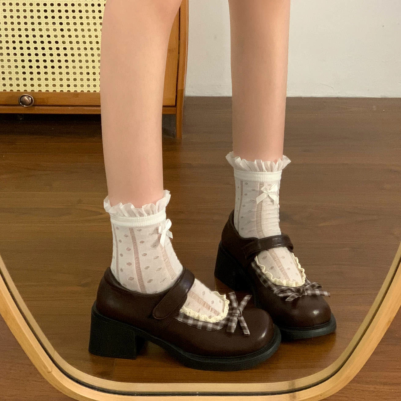 Ruffle Chunky Heel Mary Jane Shoes - image 6