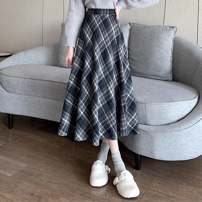 Maillard Knit Sweater and Plaid Skirt Two Pieces Set - Blue Skirt - XL - image 16