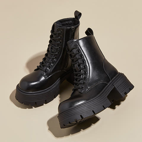 Genuine Leather Platform Combat Boots with Shoe Chain - image 11