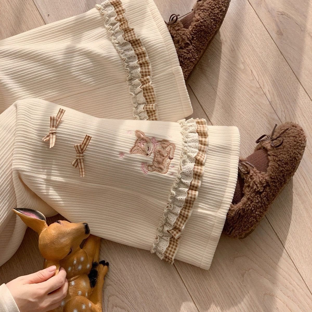 Sweet Lace Trim Fleece-Lined Casual Pants - image 7