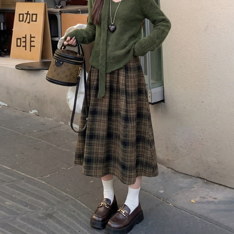 Vintage Wool Plaid Midi Skirt - image 4