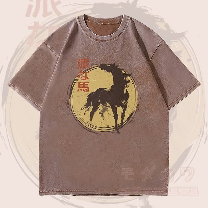 MODAKAWA Unisex-T-Shirt mit majestätischem Pferdemotiv im Vintage-Stil - Braun - 4XL - image 3