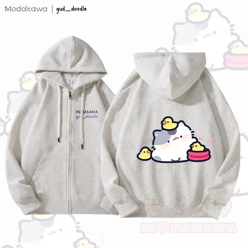 MODAKAWA x gud_doodle Kitty and Chick Grafik Fleecegefütterter Kapuzenpullover mit Reißverschluss - Hellgrau - 5XL - image 3