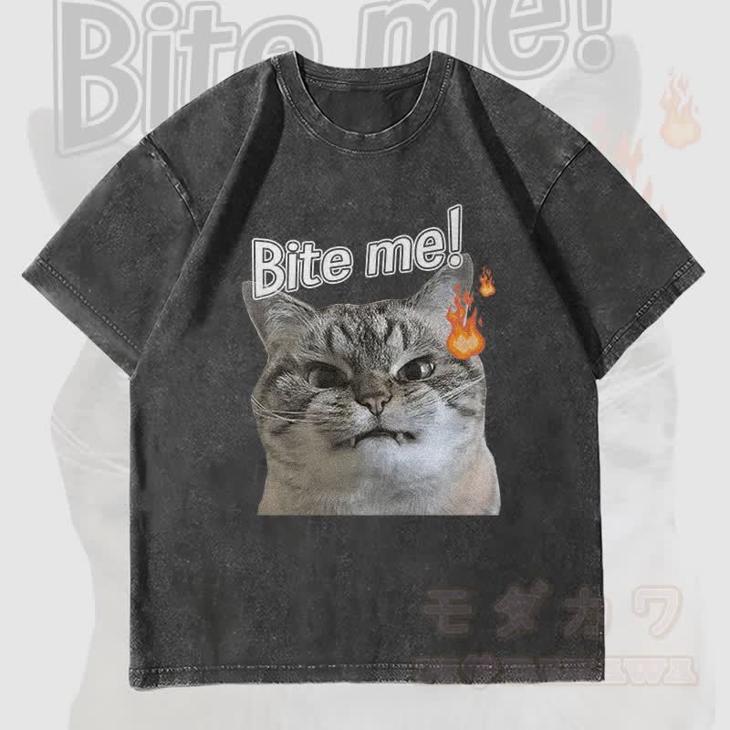 MODAKAWA BITE ME Wütende Katze Grafik Unisex Vintage Washed T-Shirt - Schwarz - 4XL - image 4