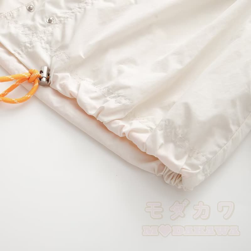 Lässige Windjacke mit Kapuze und Kordelzug in verschiedenen Farben - image 9
