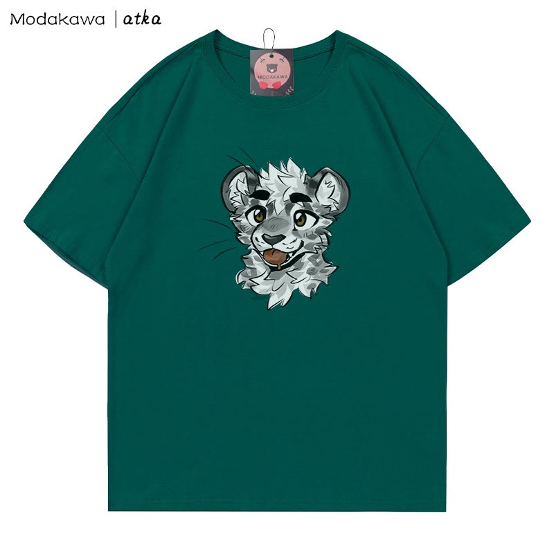 MODAKAWA X atka – T-Shirt mit frechem Tigergesicht und Grafik - Olive Green - 5XL - image 4