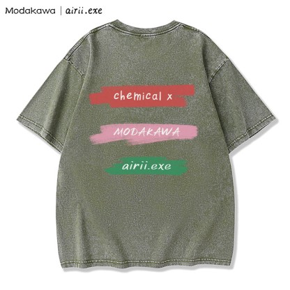 MODAKAWA X airii.exe CHEMICAL Gitarrenmädchen-Buchstabendruck, Vintage-gewaschenes Modakawa-T-Shirt aus 100 % Baumwolle - image 2