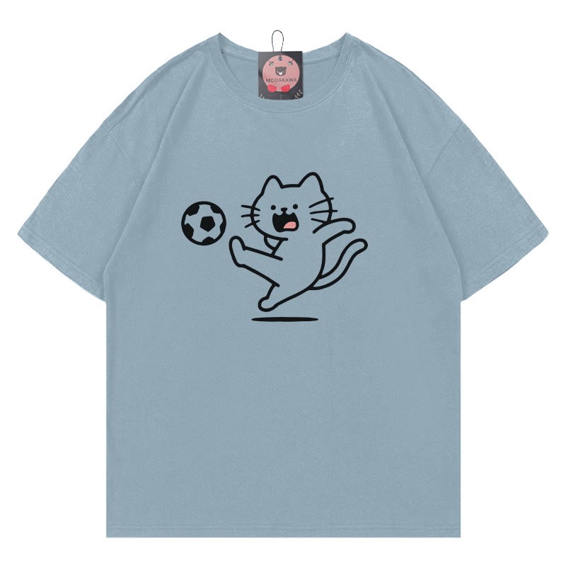 T-Shirt mit Katzenmotiv beim Fußballspielen - Slate Blue - 5XL - image 2